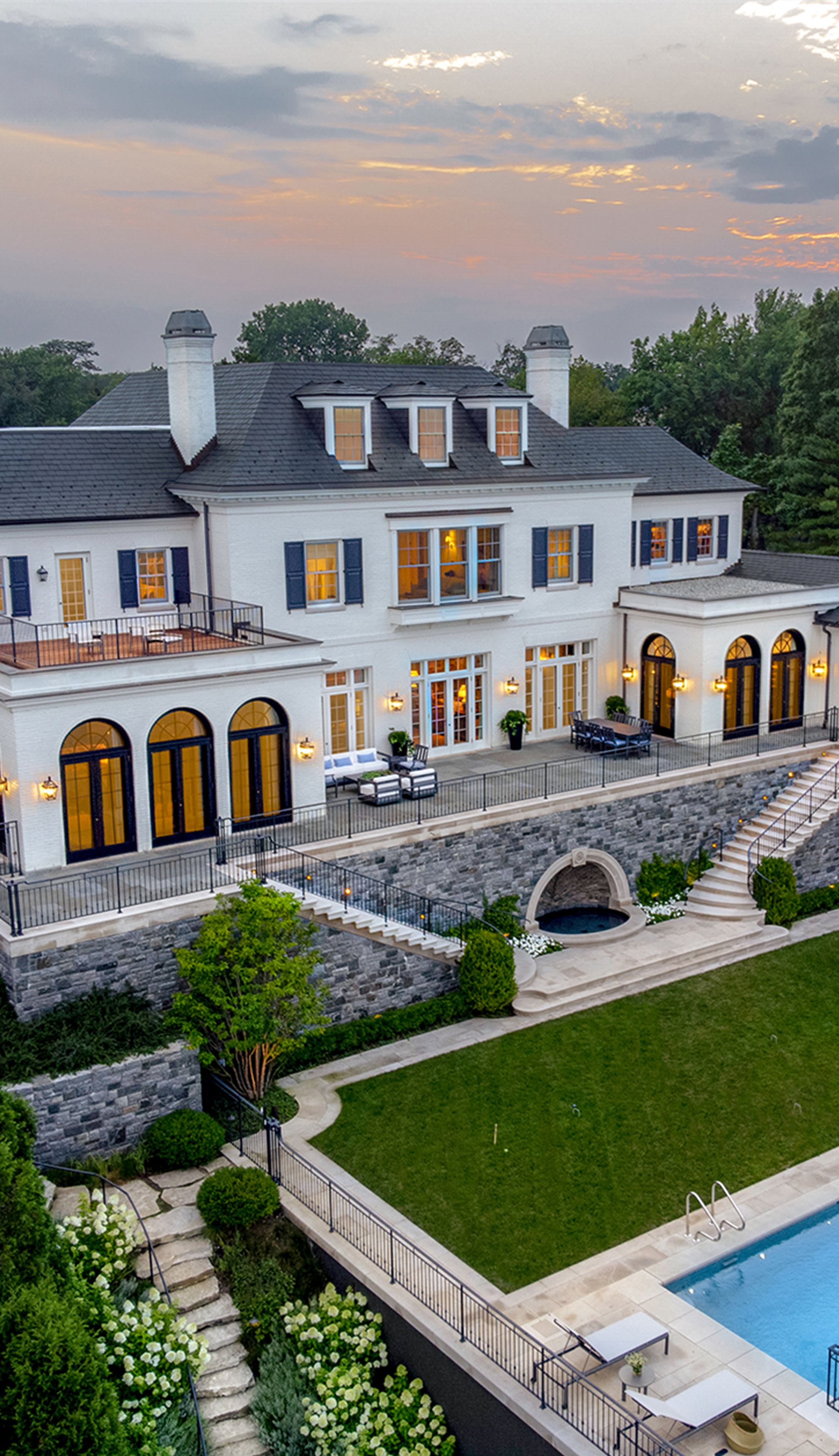 Bluff Residence Rear Exterior